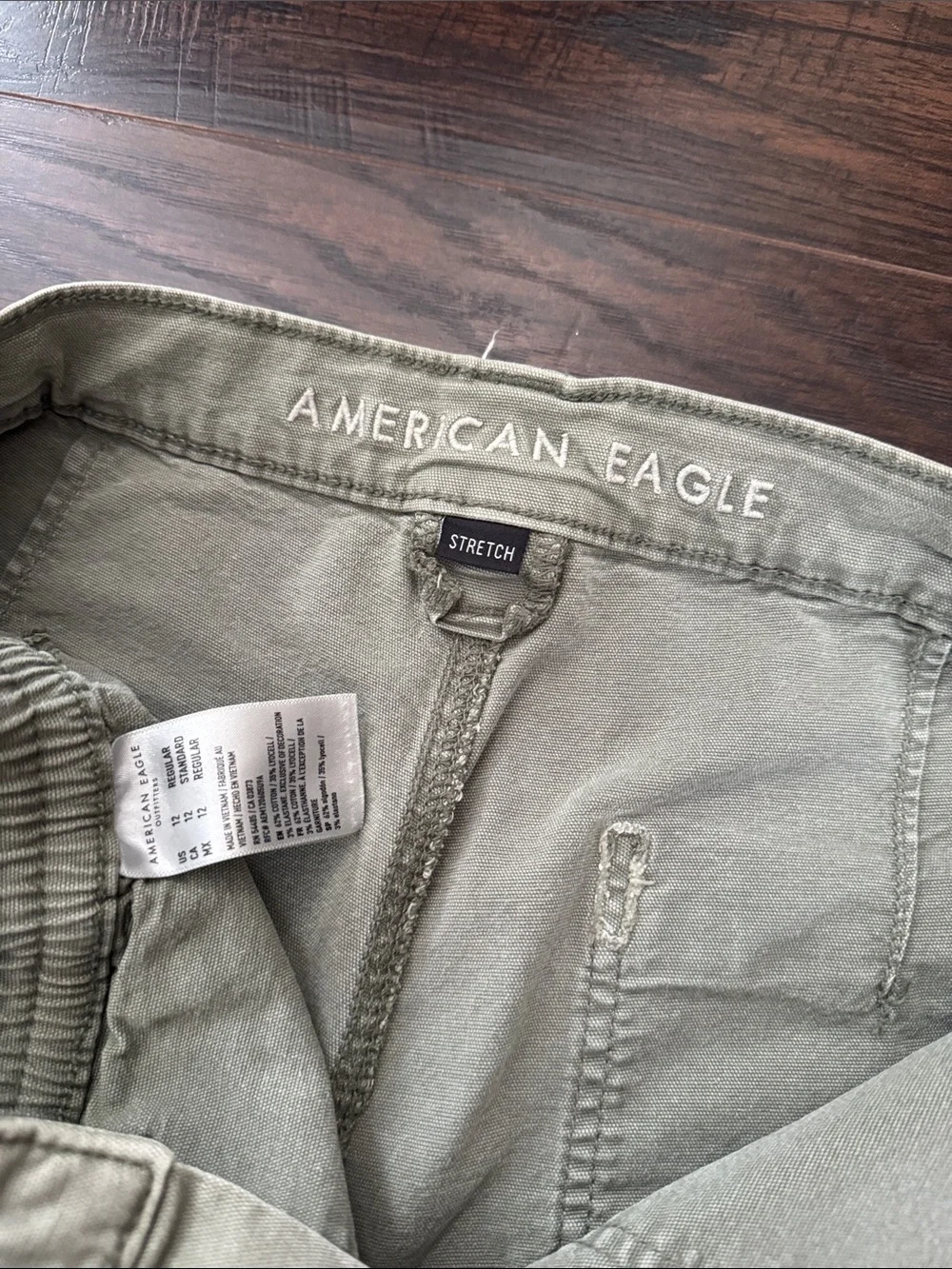 American Eagle Cargo Pants
